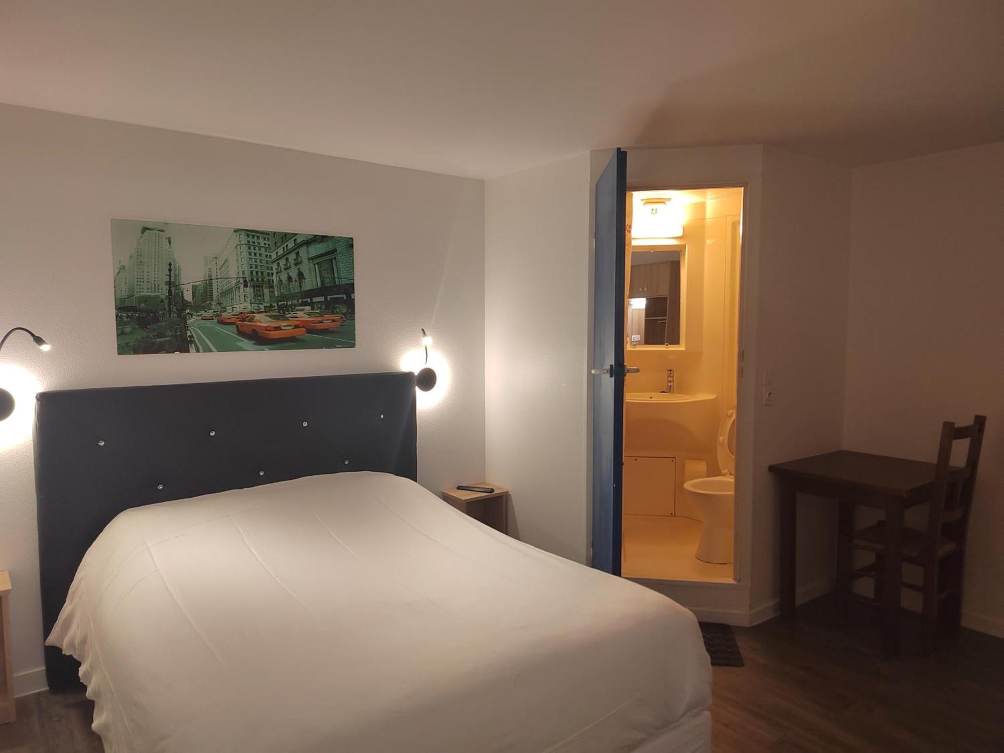 Fasthotel Paris Ouest Bouafle Ngoại thất bức ảnh