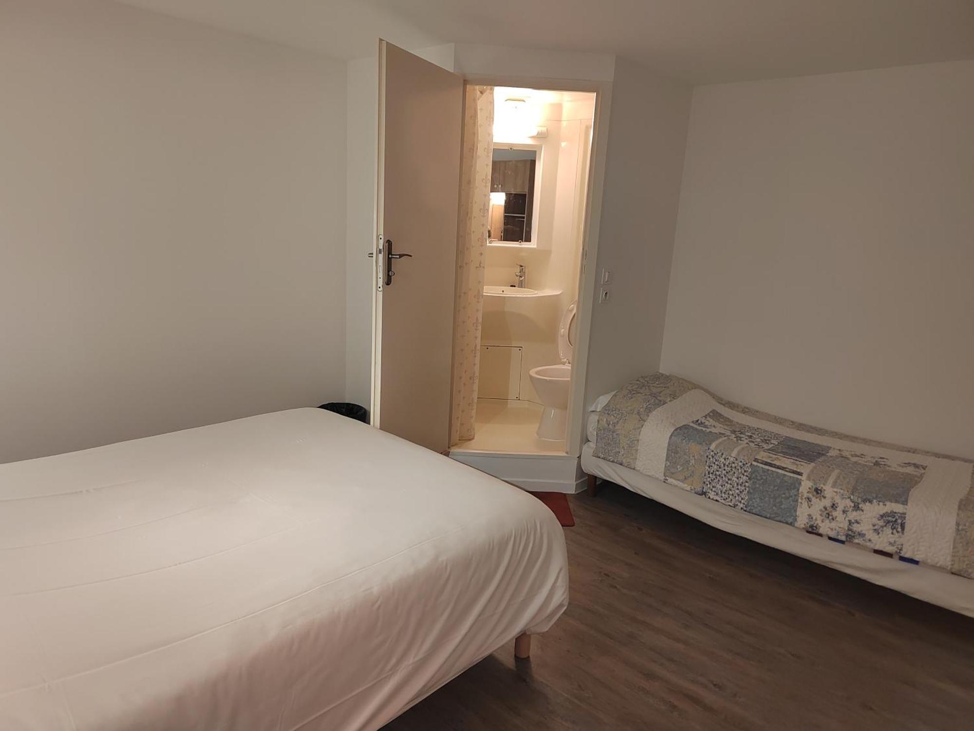 Fasthotel Paris Ouest Bouafle Ngoại thất bức ảnh