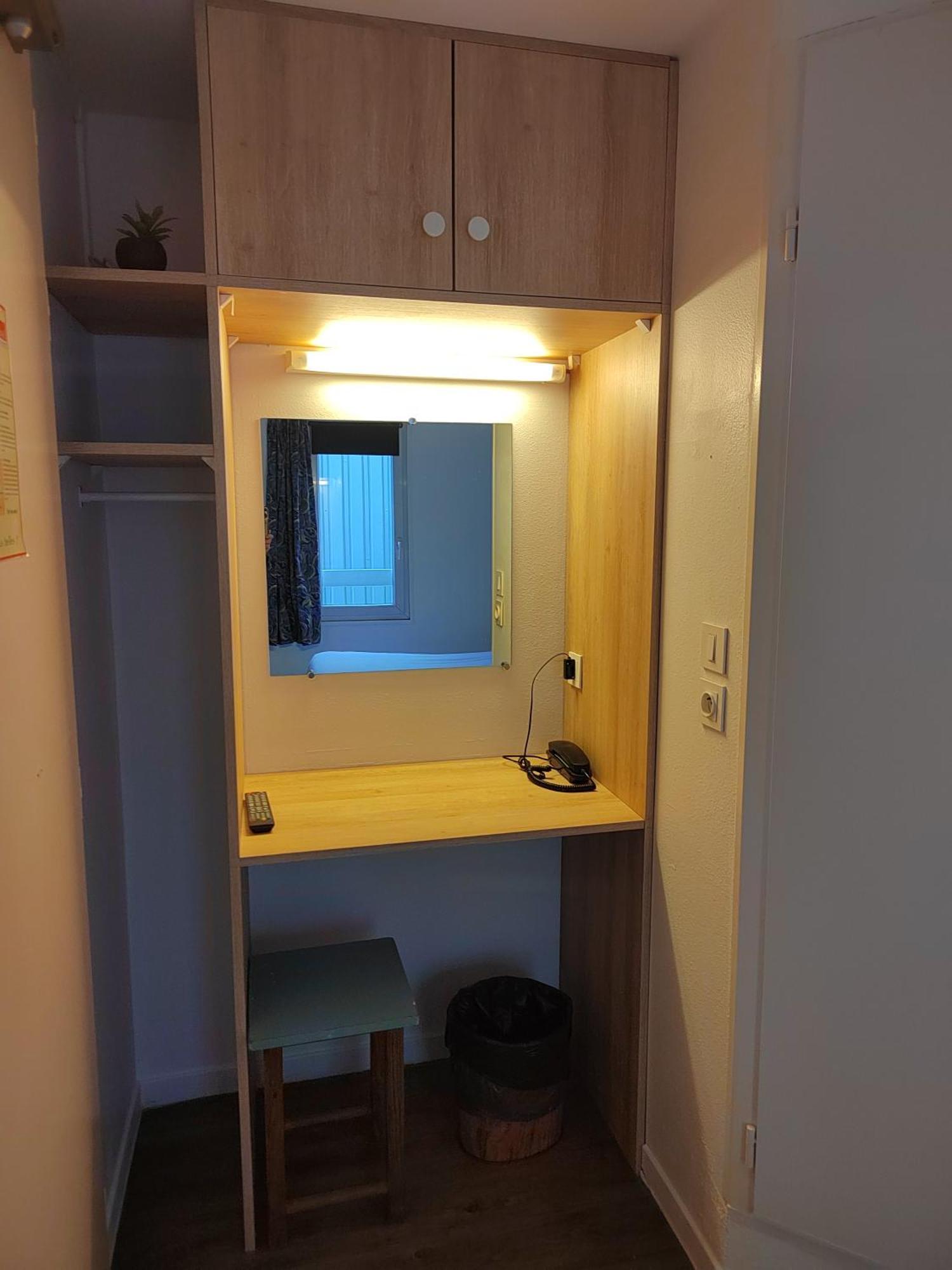 Fasthotel Paris Ouest Bouafle Ngoại thất bức ảnh