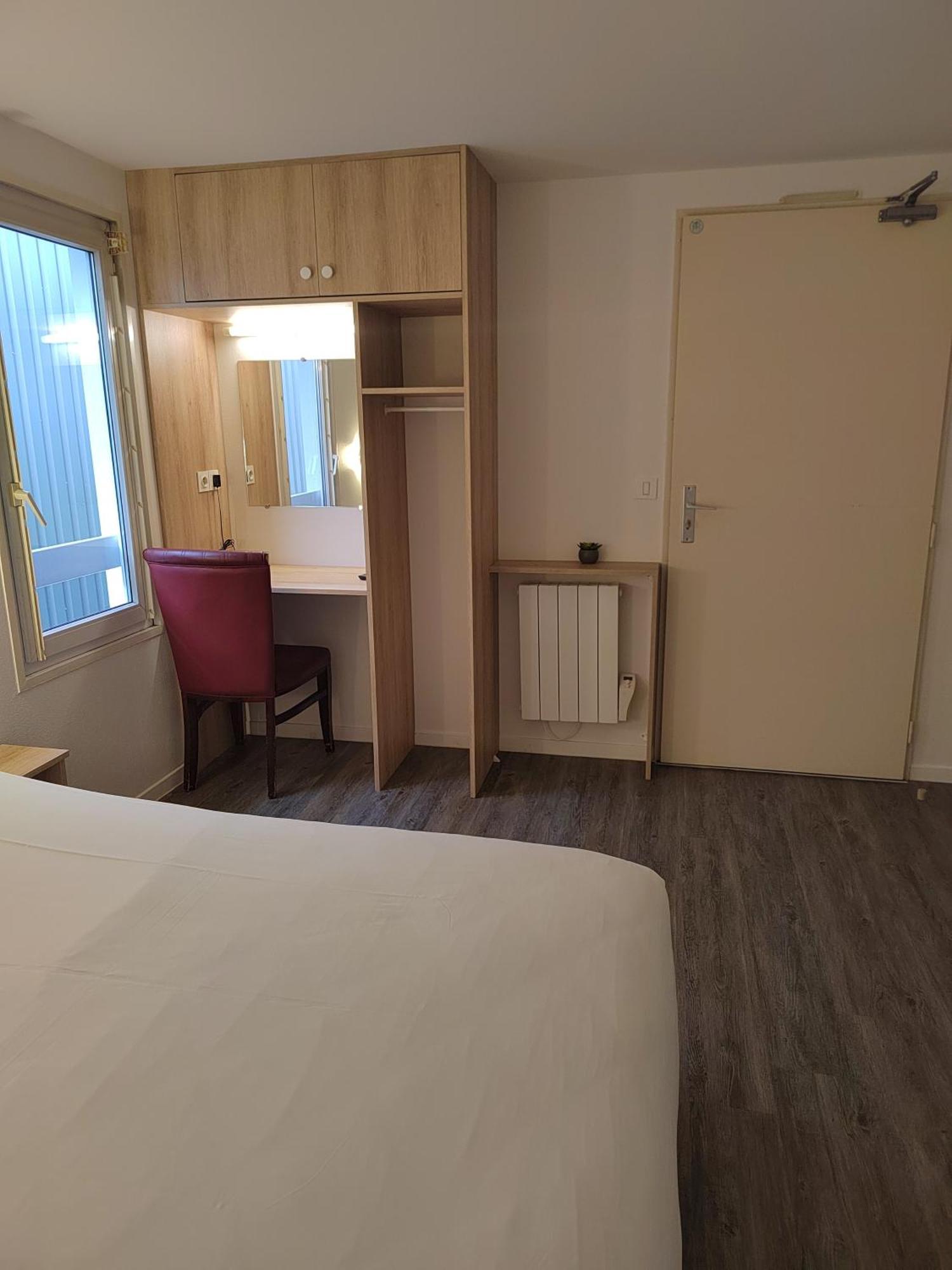 Fasthotel Paris Ouest Bouafle Ngoại thất bức ảnh