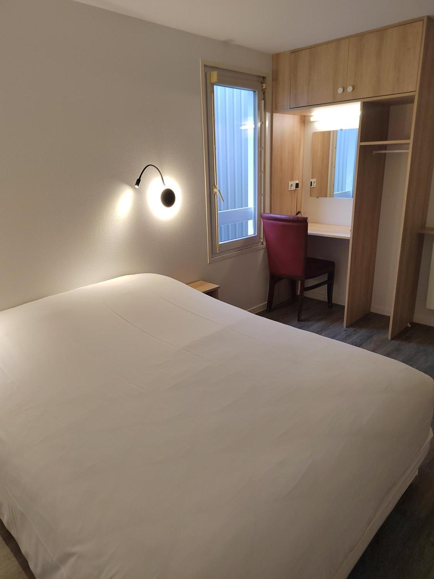 Fasthotel Paris Ouest Bouafle Ngoại thất bức ảnh